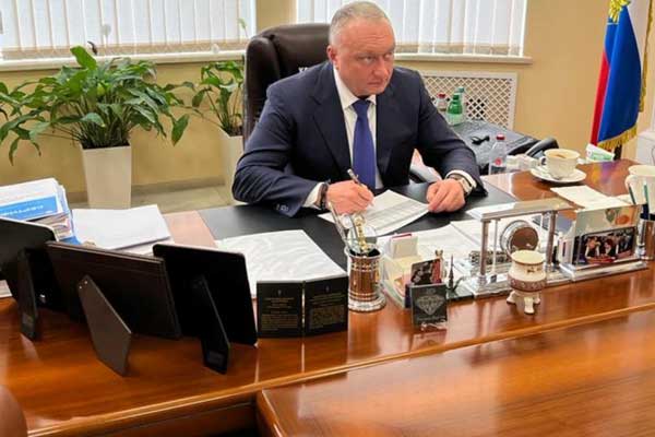 Дмитрий Савельев